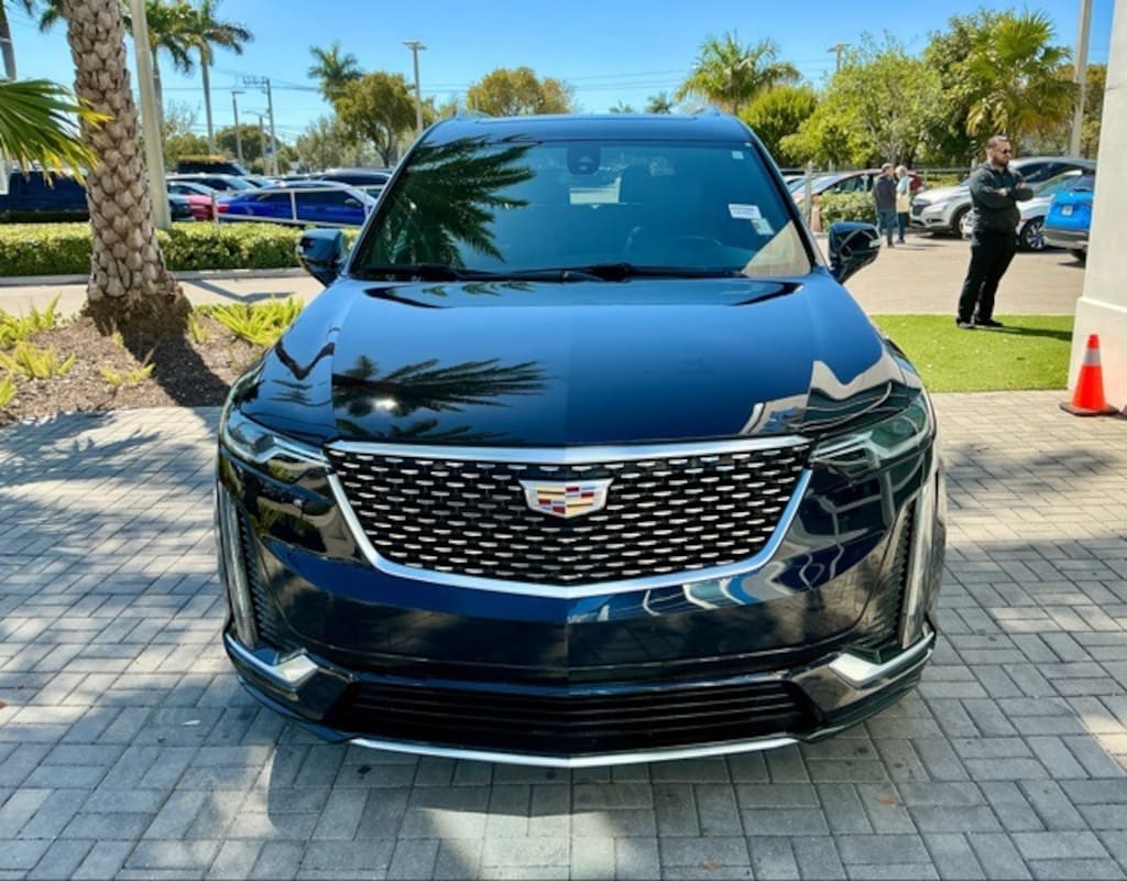 Used 2021 CADILLAC XT6 Luxury SUV