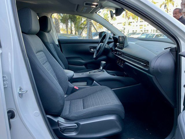 2026 Honda HR-V LX - Photo 11