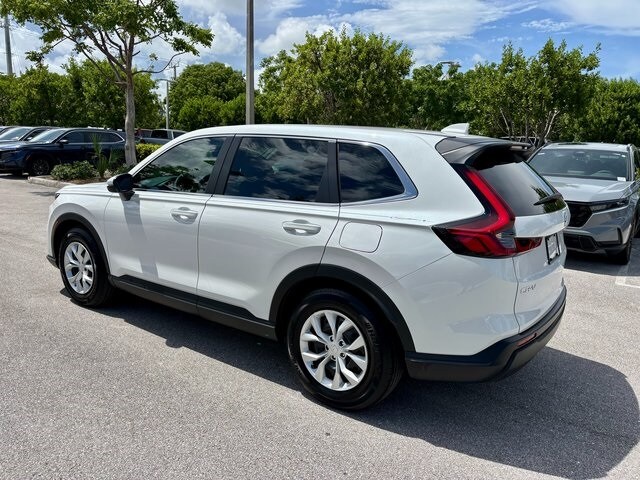 2026 Honda CR-V LX photo 4