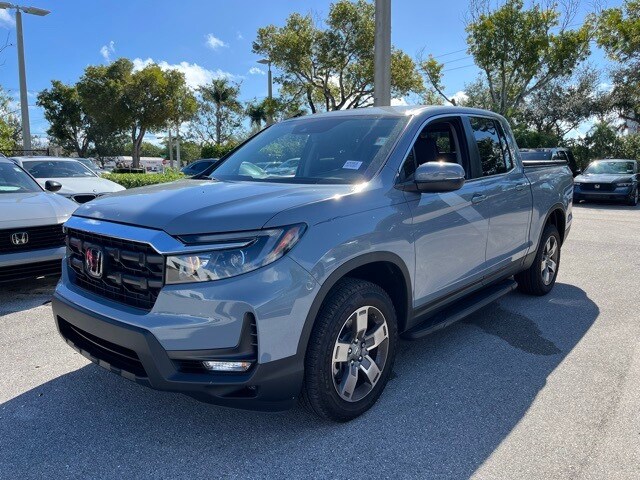 2025 Honda Ridgeline RTL photo 2