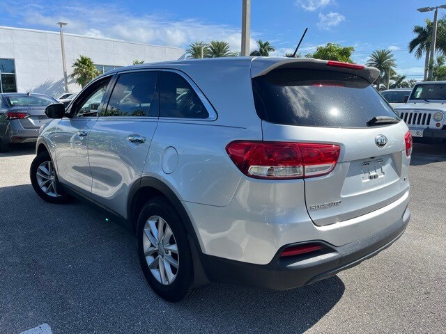 2018 Kia Sorento L photo 3