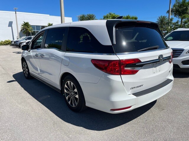 2024 Honda Odyssey EX-L photo 3