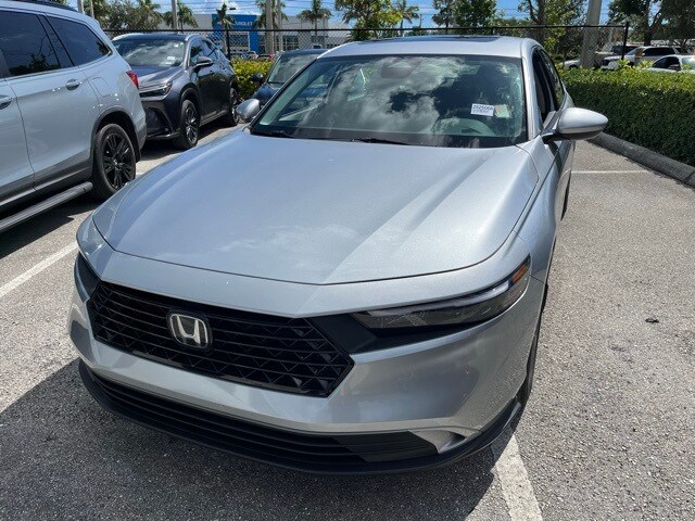 2023 Honda Accord EX photo 2