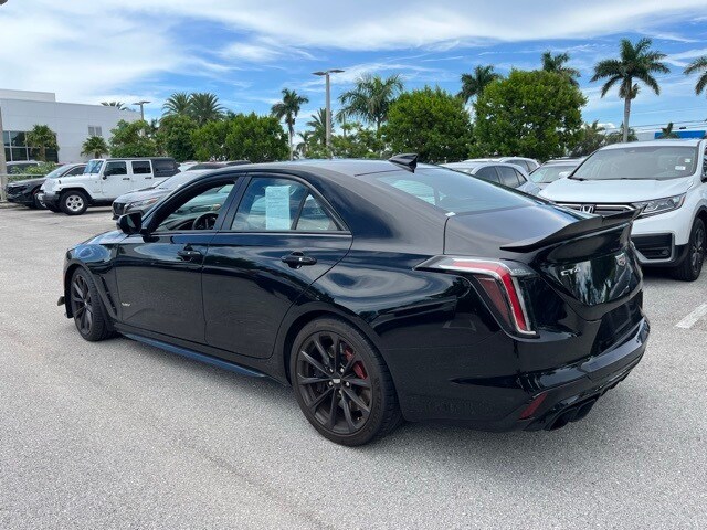 2022 Cadillac CT4 photo 3