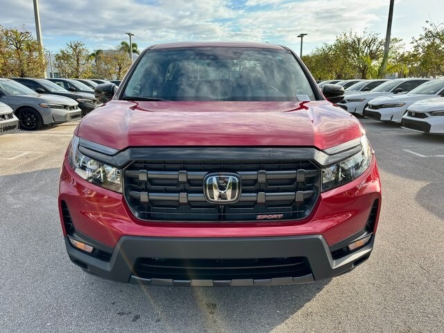 2025 Honda Ridgeline Sport photo 2