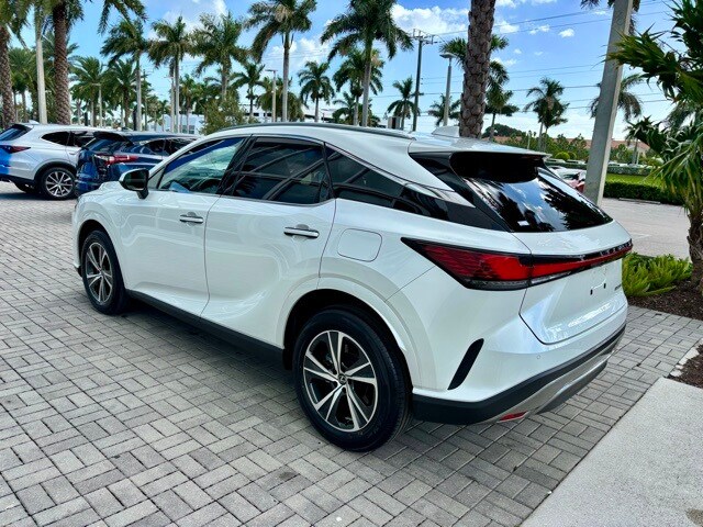 2023 Lexus RX 350 Premium photo 4