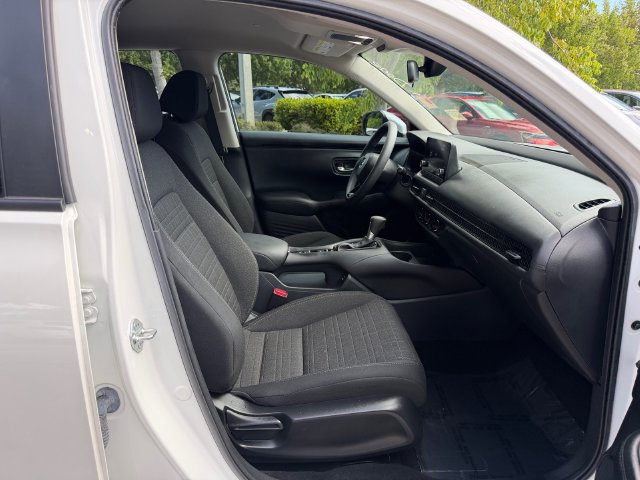 2025 Honda HR-V LX - Photo 21