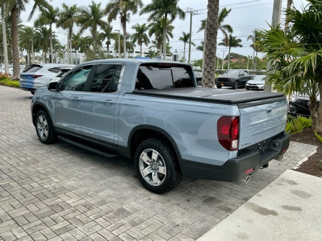 Used 2025 Honda Ridgeline RTL Truck Crew Cab