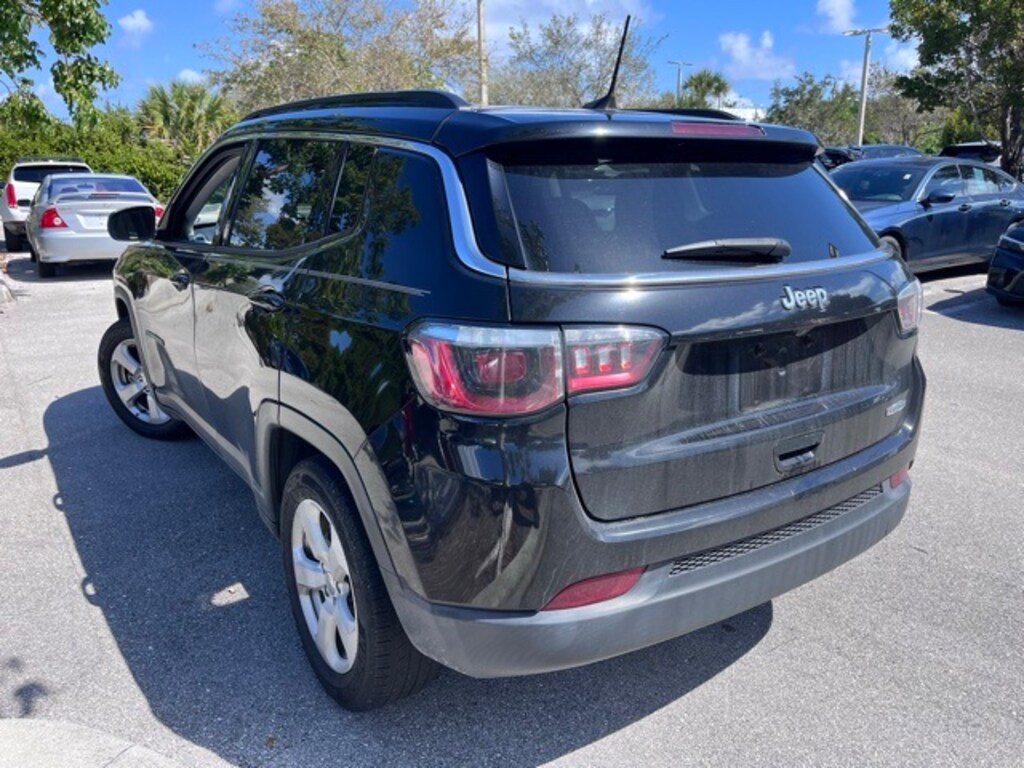 Used 2019 Jeep Compass Latitude SUV