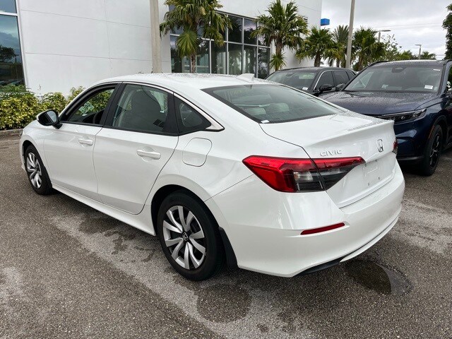 2022 Honda Civic LX photo 3