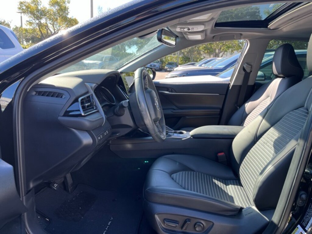 Used 2023 Toyota Camry SE Sedan