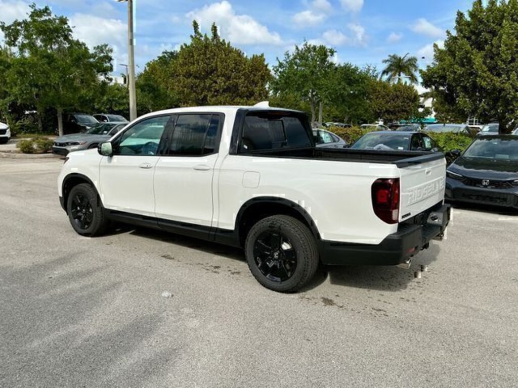 New 2026 Honda Ridgeline Black Edition Truck Crew Cab