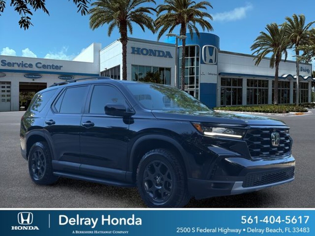 Certified 2025 Honda Pilot TrailSport SUV