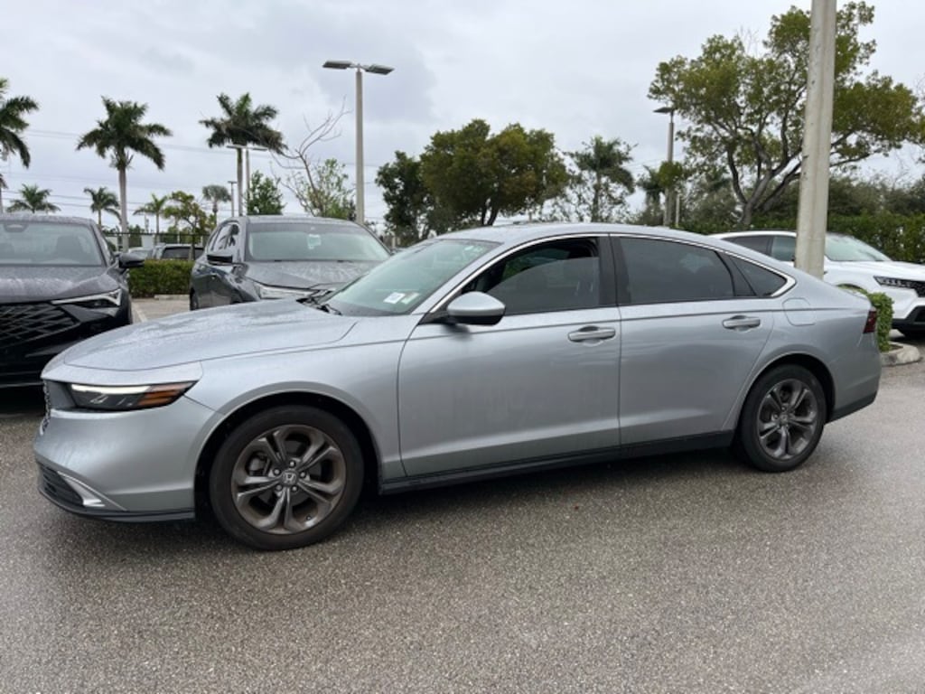 Used 2023 Honda Accord EX Sedan
