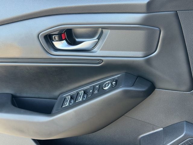 2023 Honda Accord EX - Photo 28