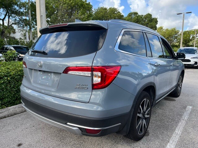 2022 Honda Pilot Elite photo 3