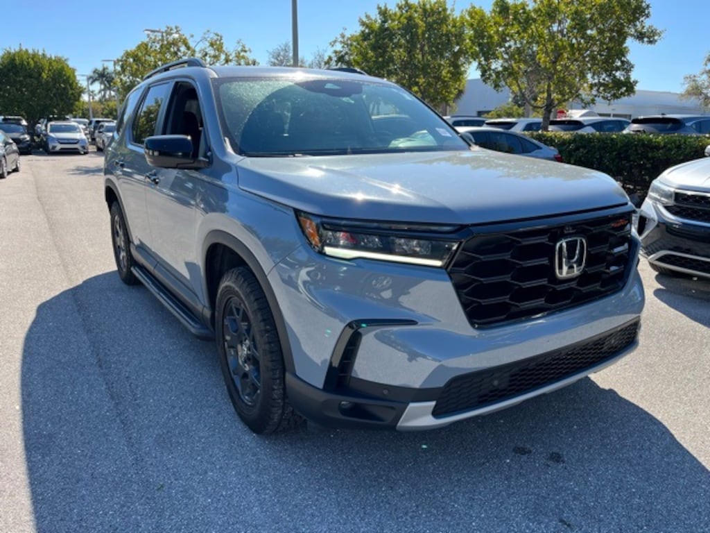 Certified 2024 Honda Pilot TrailSport SUV