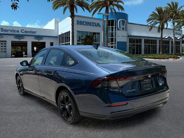 2025 Honda Accord SE - Photo 6