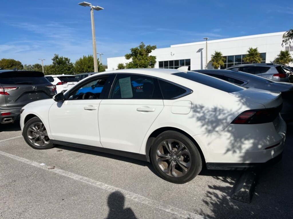 Used 2023 Honda Accord EX Sedan