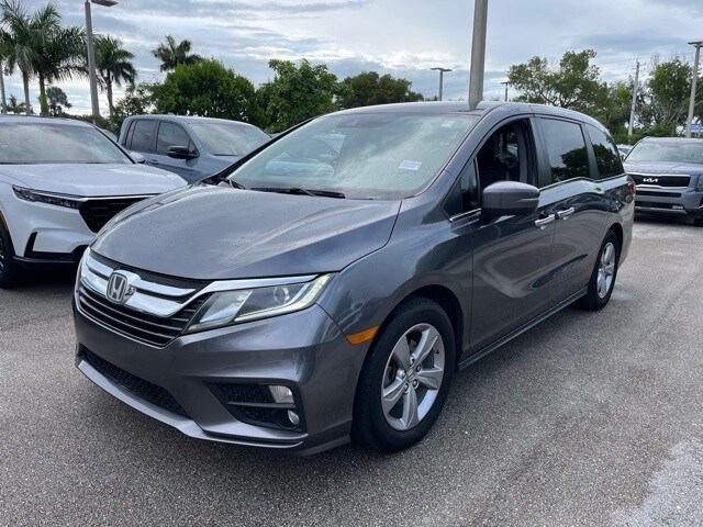 2019 Honda Odyssey EX photo 2