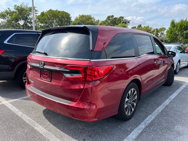 2024 Honda Odyssey EX-L photo 2