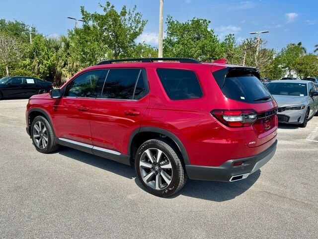 2025 Honda Pilot Touring photo 2