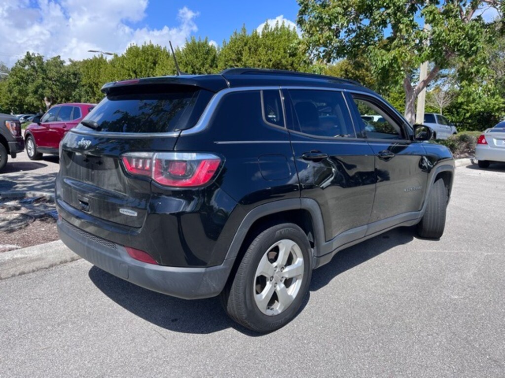 Used 2019 Jeep Compass Latitude SUV