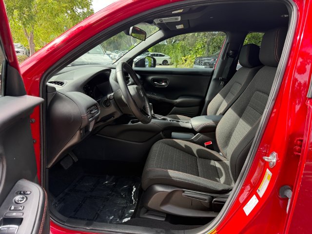 2025 Honda HR-V Sport - Photo 12