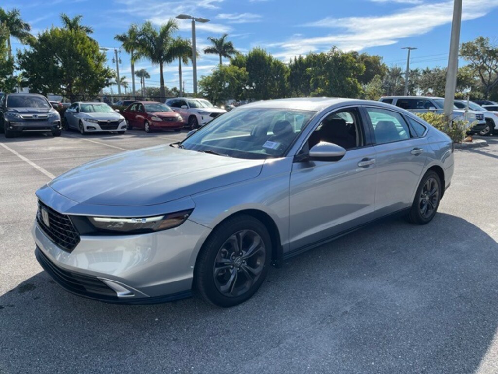 Used 2023 Honda Accord EX Sedan