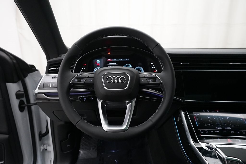 New 2026 Audi Q8 SUV