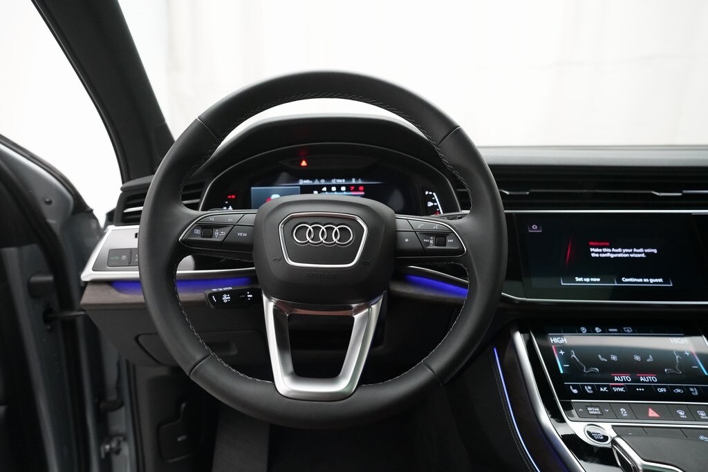 Used 2025 Audi Q7 45 Premium Plus SUV