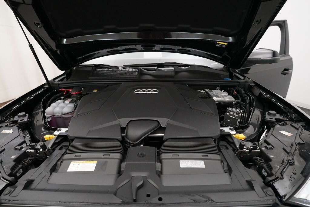 New 2026 Audi Q7 55 Premium Plus SUV