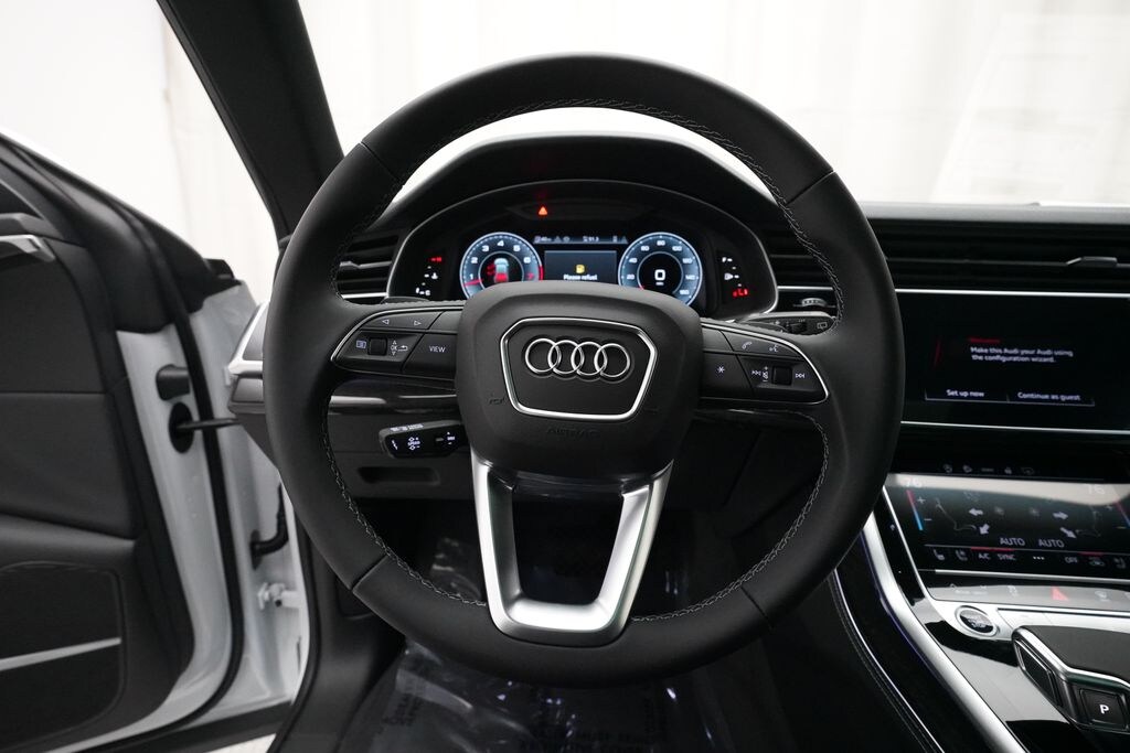 New 2026 Audi Q8 SUV