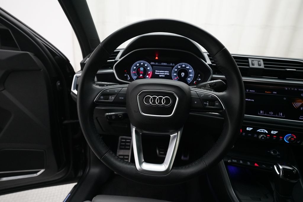 Used 2019 Audi Q3 2.0T Prestige SUV