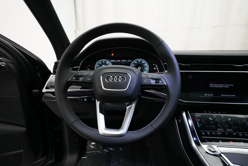New 2026 Audi Q7 55 Premium Plus SUV