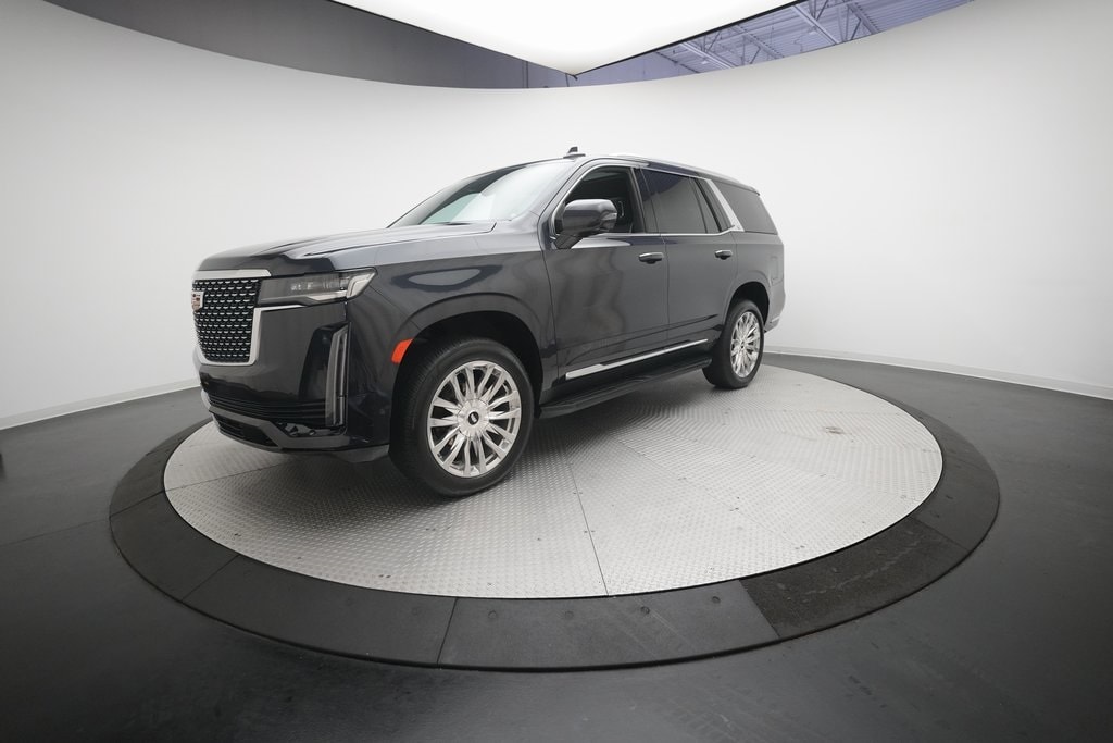 Used 2022 Cadillac Escalade Premium Luxury with VIN 1GYS4BKLXNR349177 for sale in Grand Rapids, MI