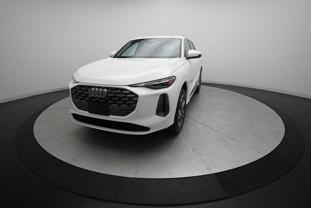 Used 2025 Audi Q5 2.0T Premium SUV