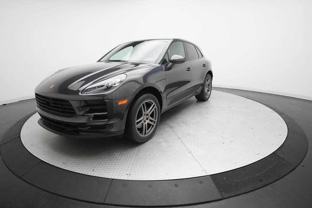 2020 Porsche Macan Base