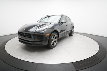 2023 Porsche Macan SUV