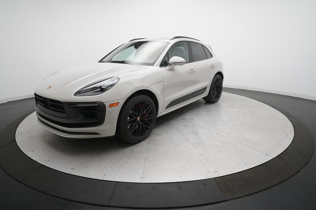 2024 Porsche Macan GTS