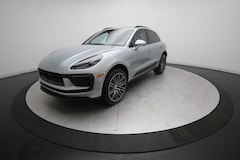 2026 Porsche Macan SUV