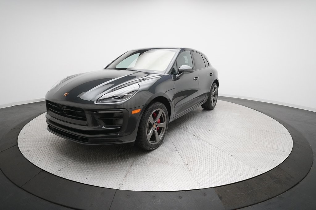 2026 Porsche Macan S
