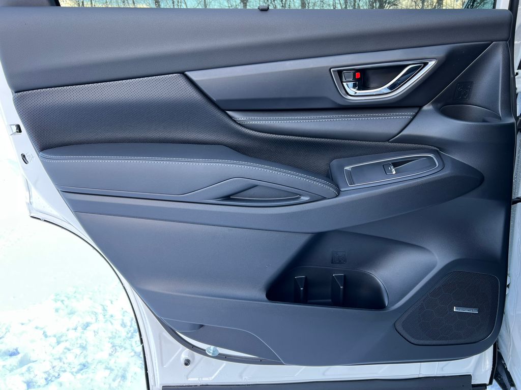 2026 Subaru Ascent Limited - Photo 38