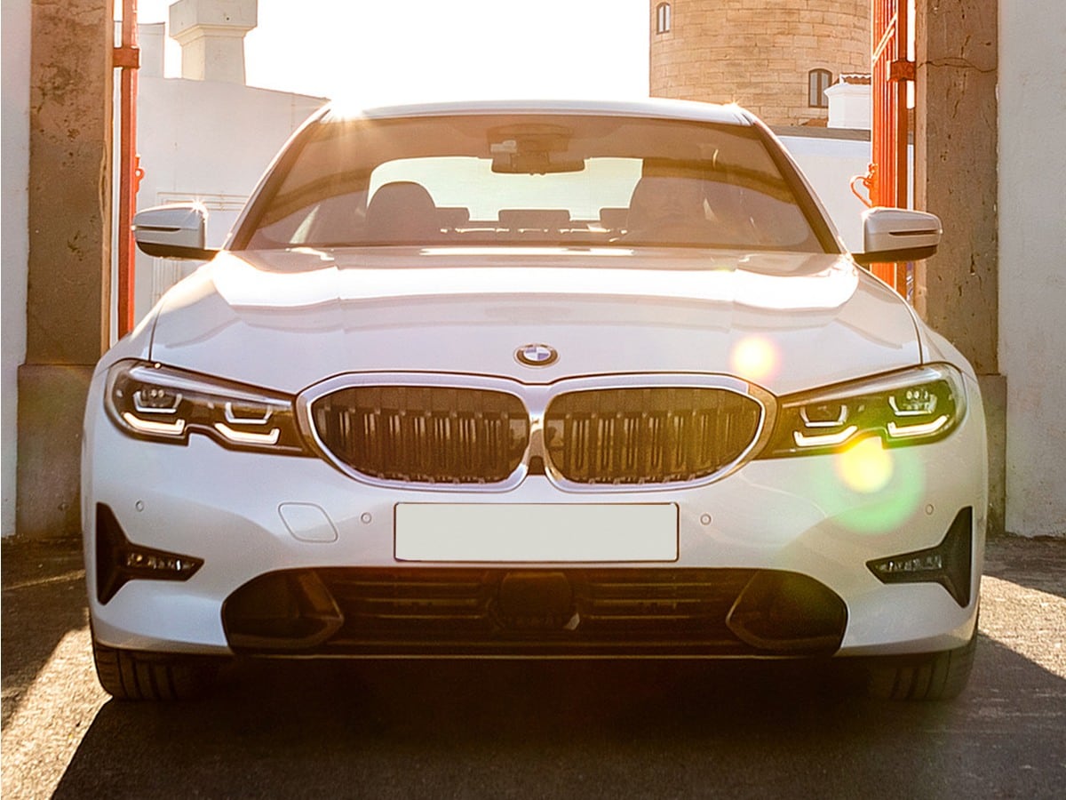 2022 BMW 3 Series's photo