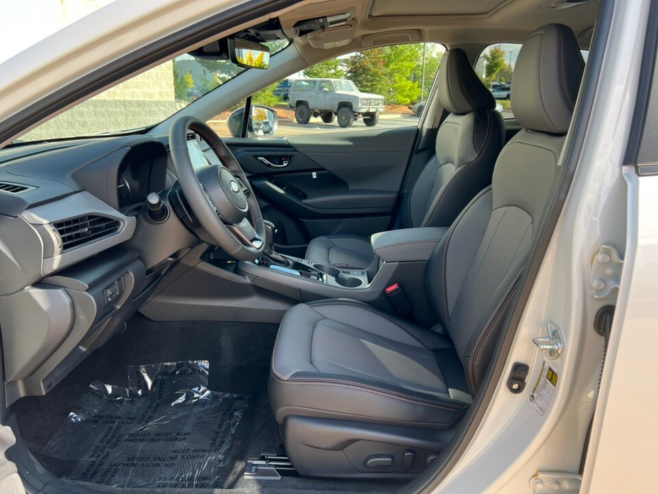 2025 Subaru Crosstrek Limited photo 3