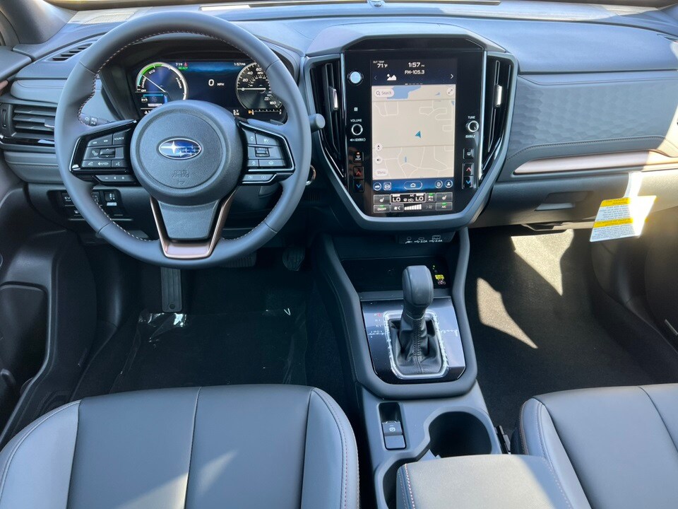 2025 Subaru Forester Sport photo 2