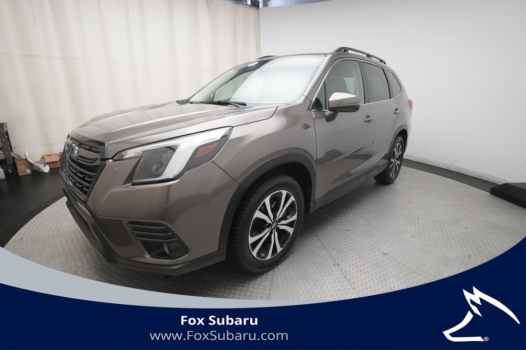 2023 Subaru Forester Limited's photo