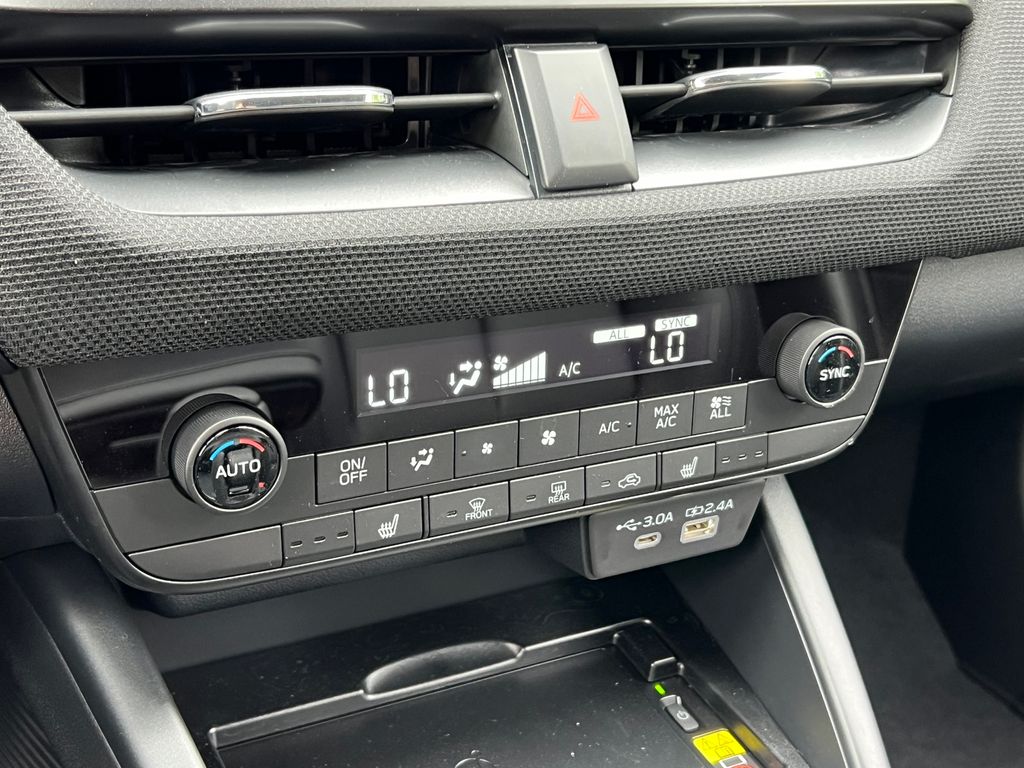 2026 Subaru Outback Premium - Photo 24