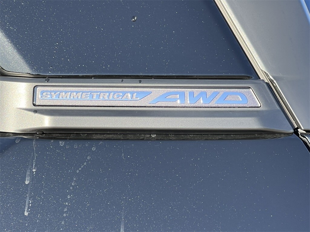 2025 Subaru Forester Premium photo 2