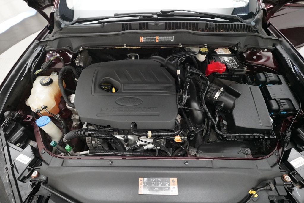 Used 2017 Ford Fusion SE Sedan
